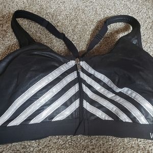 Victoria's Secret Incredible Sports Bra 36B